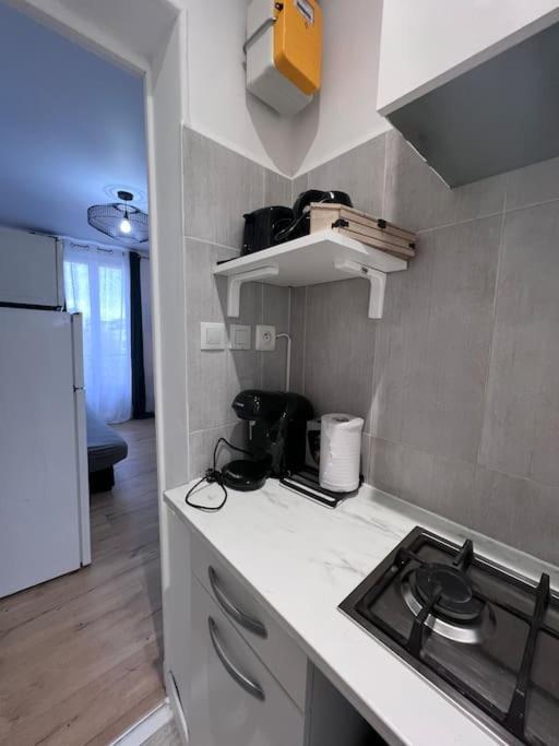 Studio A Deux Pas De Paris Apartment Levallois-Perret Exterior photo